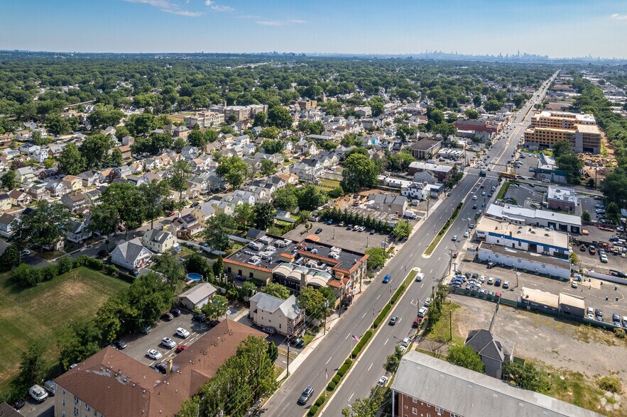 More Photos Of 147 W Westfield Ave, Roselle Park Storefront For Sale