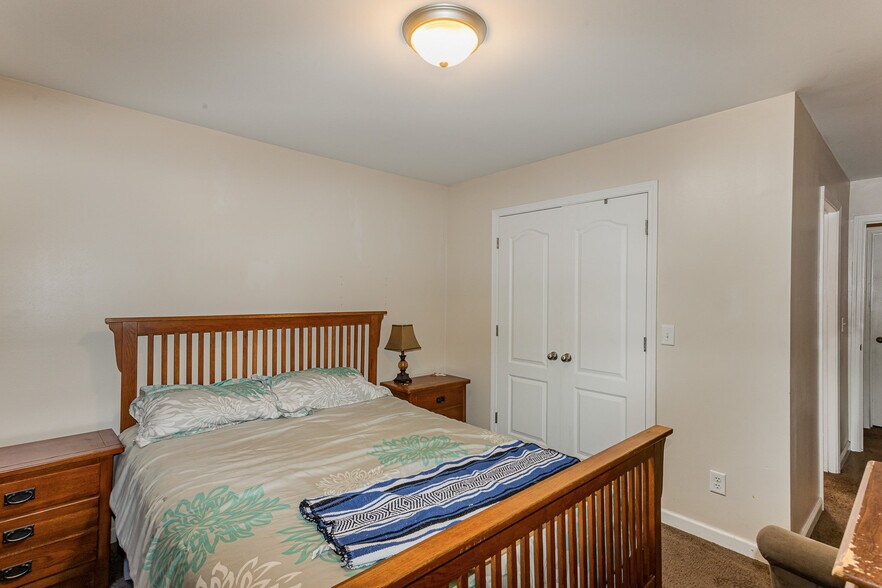 253 Old Nashville Hwy, La Vergne, TN 37086 Apartments For Sale