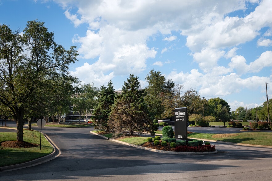 More Photos Of 6400 Dutchmans Pky, Louisville Unknown For Lease