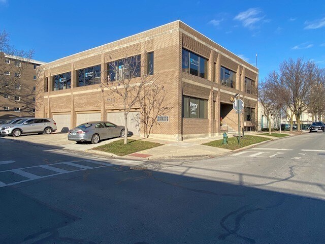 Primary Photo Of 400 Lathrop Ave, River Forest Office For Lease