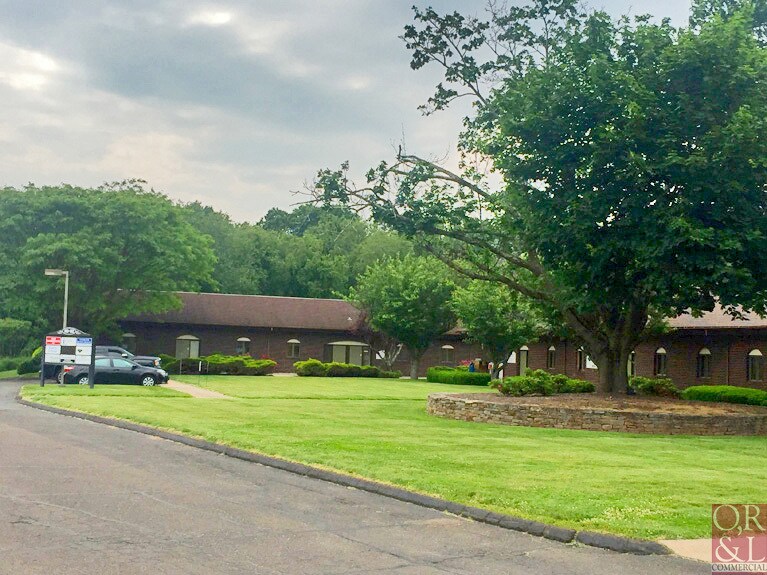 More Photos Of 160 West St, Cromwell Office For Lease