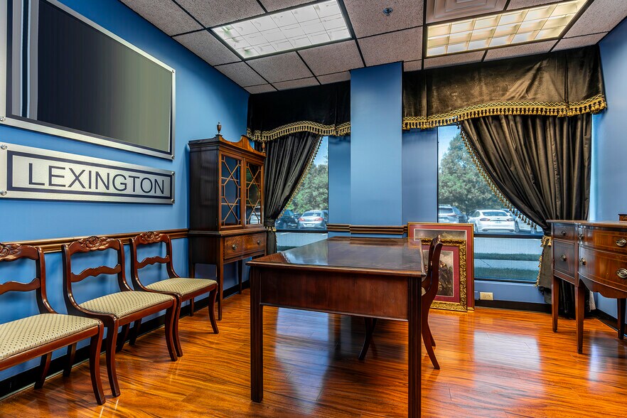 More Photos Of 535 Wellington Way, Lexington Medical For Sale