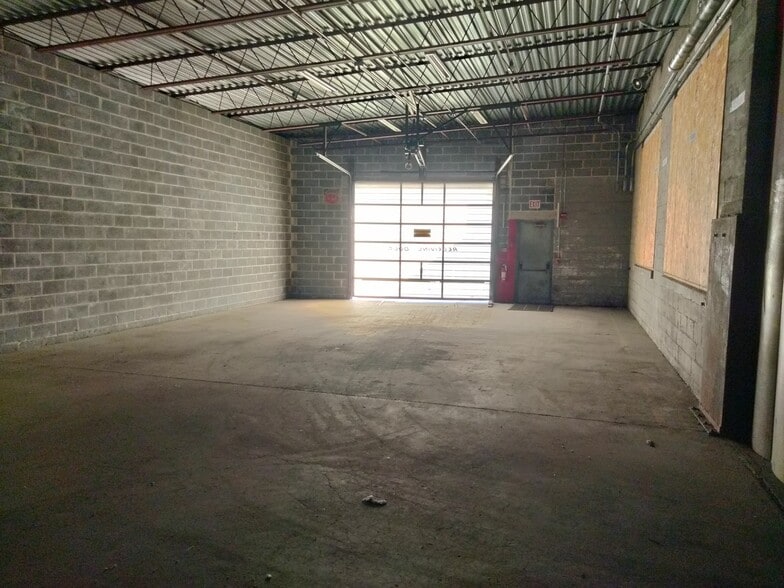 More Photos Of 200 N Washington St, Boyertown Manufacturing For Sale