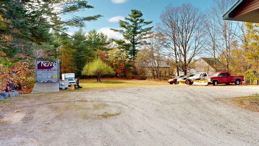 More Photos Of 48 S Main St, Andover Auto Repair For Sale