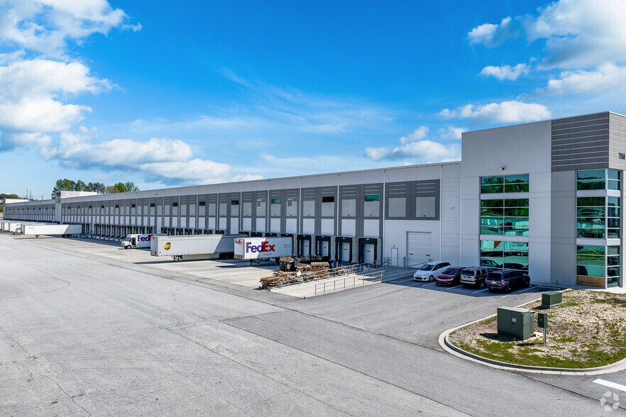 More Photos Of 7550 Wood Rd, Douglasville Distribution For Lease
