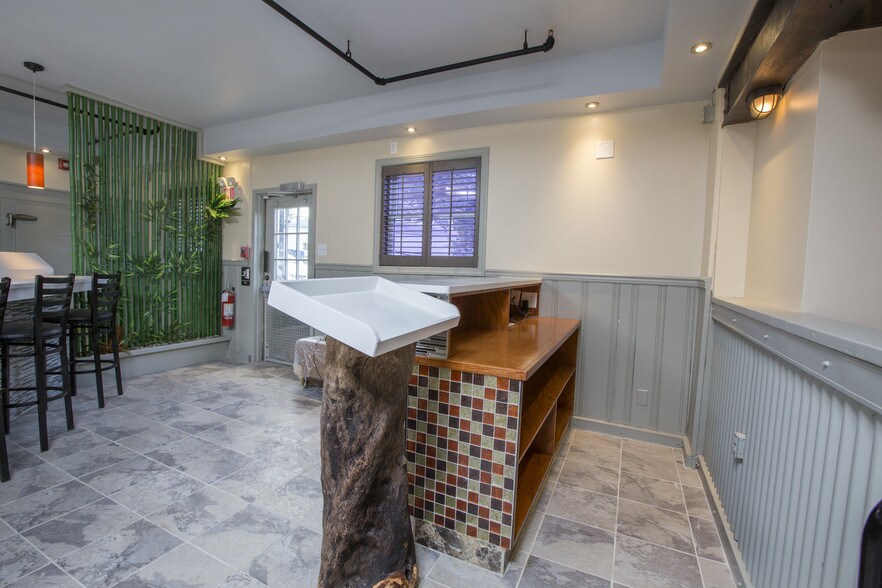 More Photos Of 1145 Easton Rd, Abington Bar For Sale