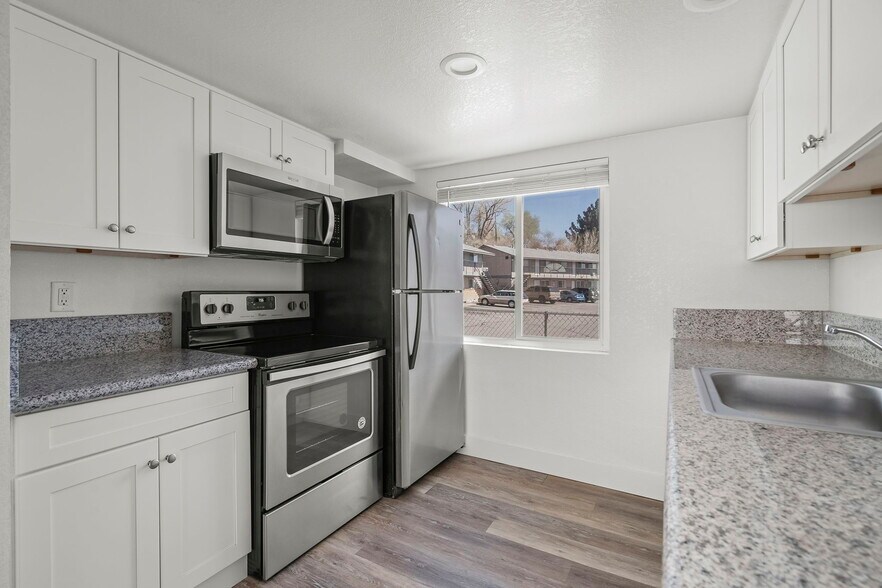 More Photos Of 1947-1965 Wedekind Rd, Reno Apartments For Sale