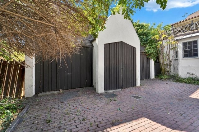 More Photos Of 11378-11382 Ovada Pl, Los Angeles Apartments For Sale