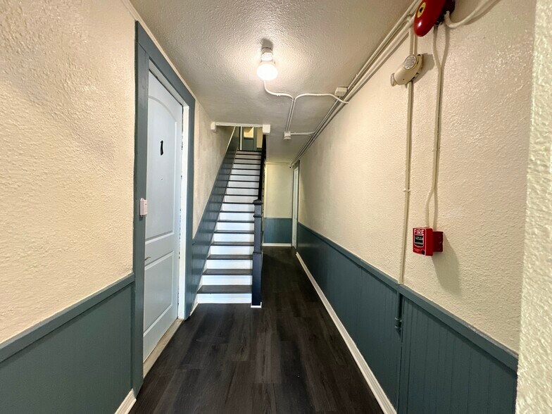 More Photos Of 1309 E Sitka St, Tampa Apartments For Sale