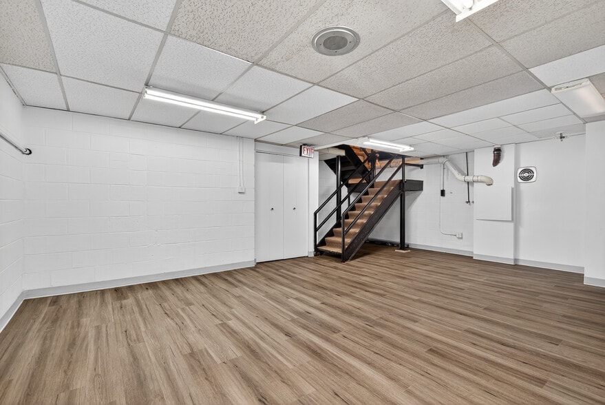 More Photos Of 10101 Lorain Ave, Silver Spring Medical For Sale