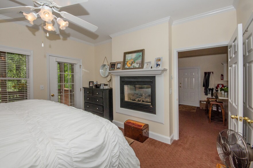 More Photos Of 892 Edelweiss Strasse, Helen Hotel For Sale