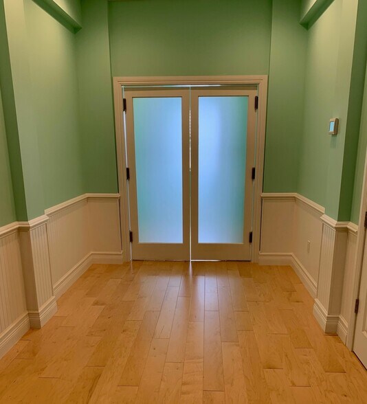 More Photos Of 120-140 S Indian River Dr, Fort Pierce Office Residential For Sale
