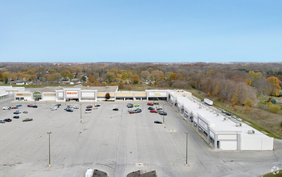 More Photos Of 2130-2166 E Markland Ave, Kokomo Unknown For Lease