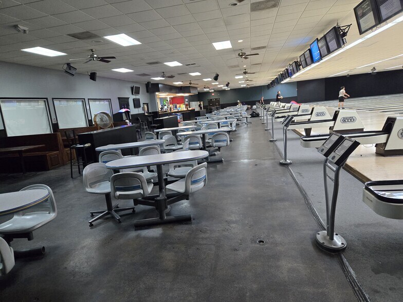 More Photos Of 2006 S Main St, Farmville Bowling Alley For Sale