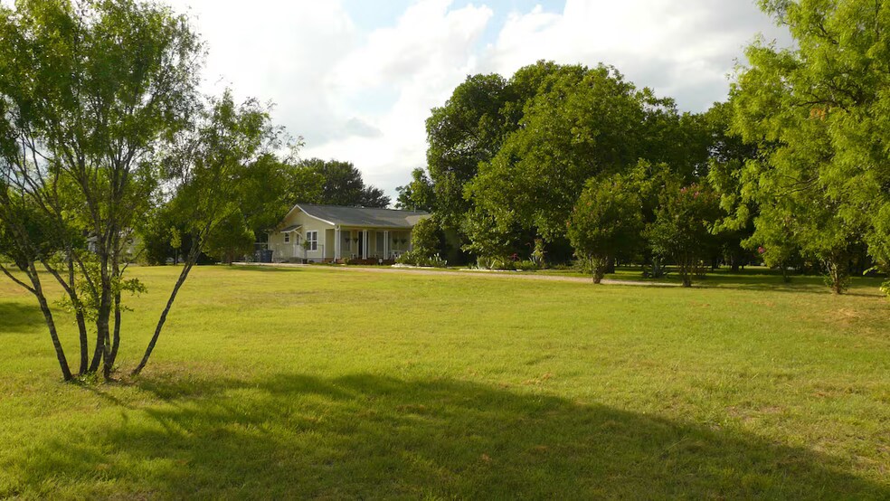 More Photos Of 4902 Pecan Springs Rd, Austin Land For Sale