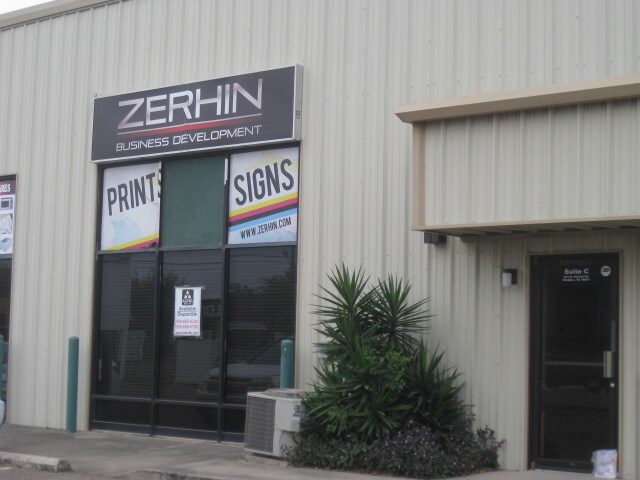 More Photos Of 301 N McColl Rd, McAllen Service For Lease