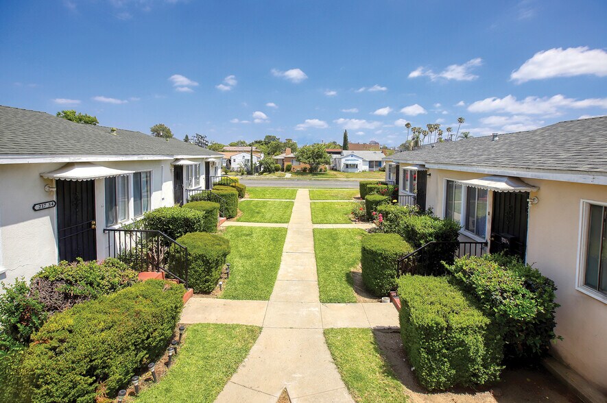 More Photos Of 217-221 S Maple Ave, Montebello Apartments For Sale