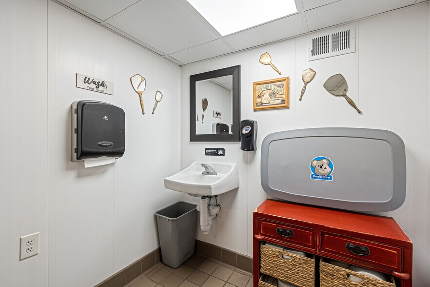 More Photos Of 116 Mill S St, Brownsdale General Retail For Sale