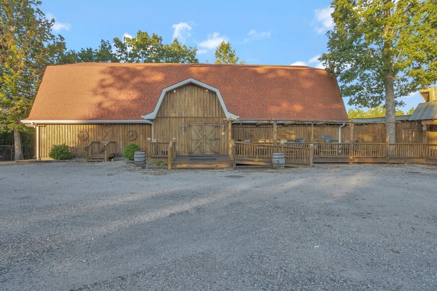 More Photos Of 11845 US 41 St, Monteagle Trailer Camper Park For Sale