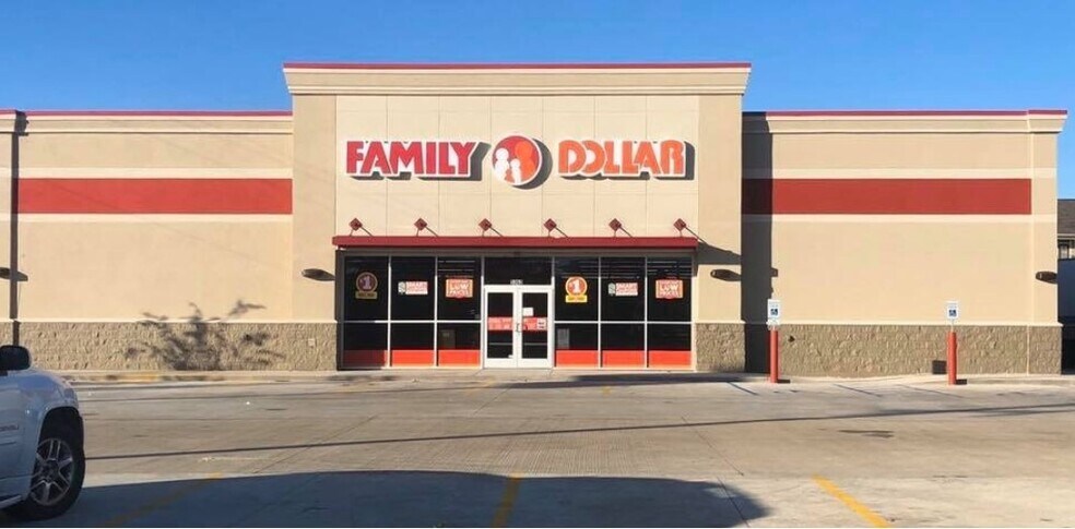 Primary Photo Of 3140 W Northside Dr, Jackson Freestanding For Sale