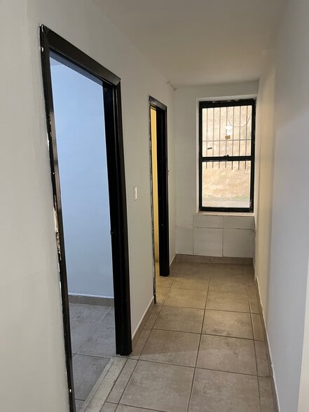 More Photos Of 167 Rivington St, New York Apartments For Lease