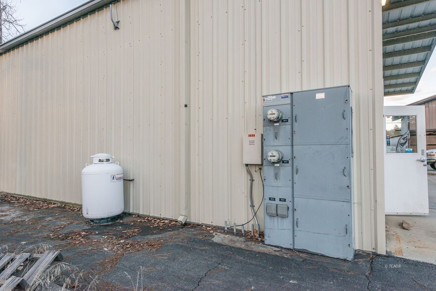 More Photos Of , Weaverville Unknown For Sale