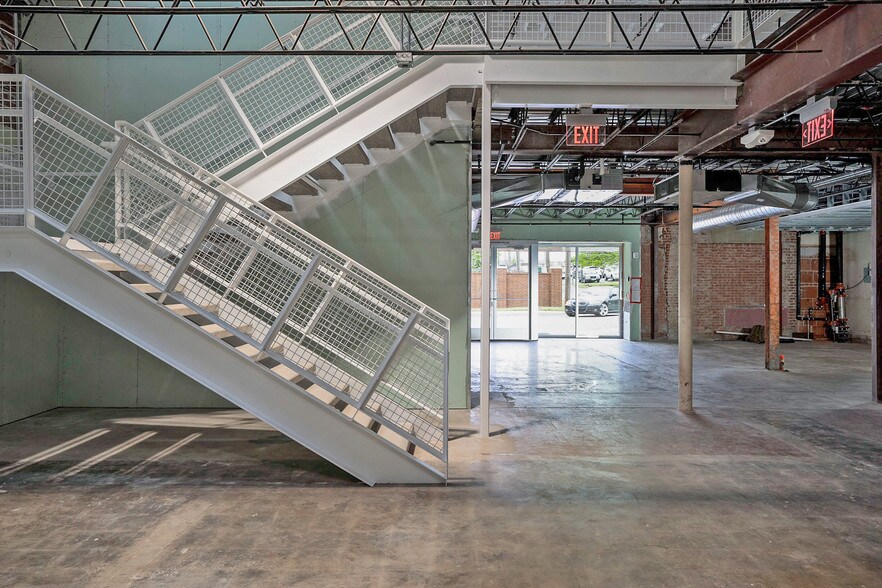 More Photos Of 1212 N Hudson Ave, Oklahoma City General Retail For Lease