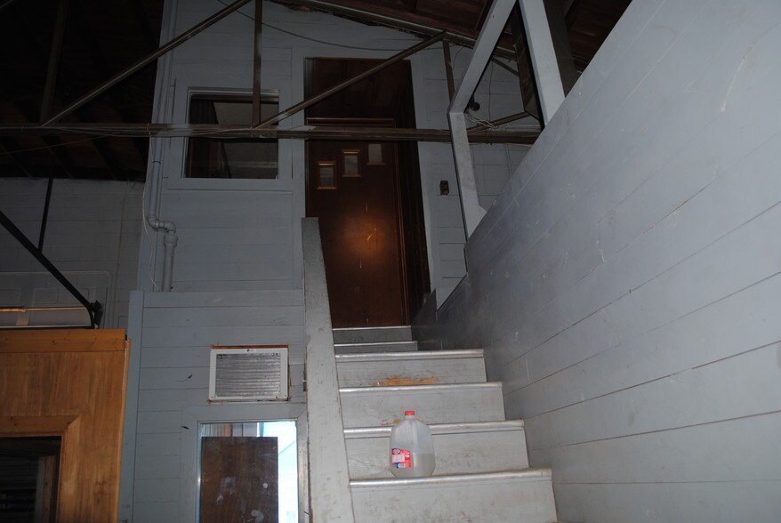 More Photos Of 2600 Medgar Evers Blvd, Jackson Auto Repair For Sale