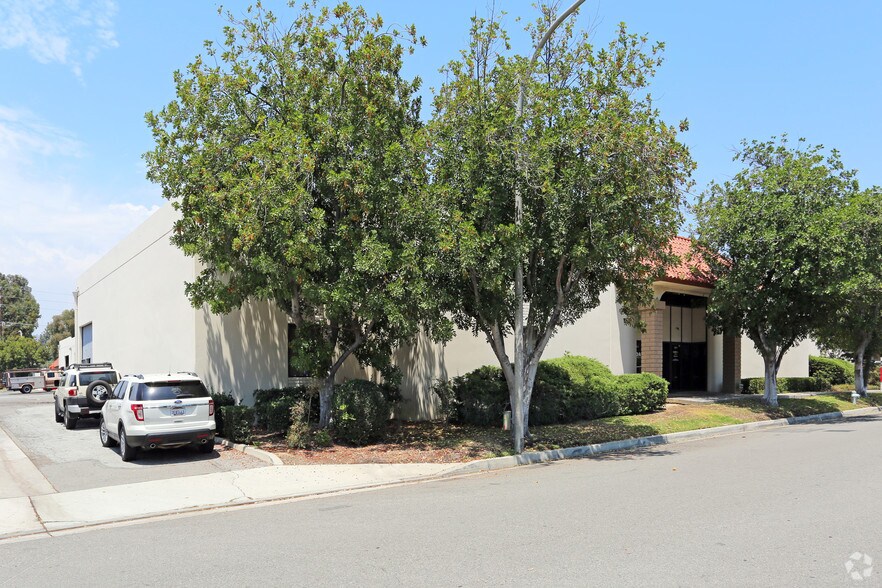 More Photos Of 580 W Lambert Rd, Brea Light Distribution For Lease