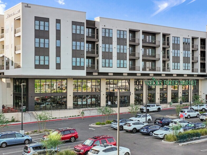 More Photos Of 12621 N Paradise Village Pky W, Phoenix Service Station For Sale