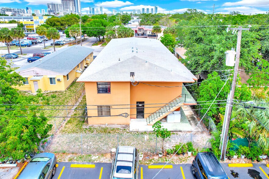 More Photos Of 16178 NE 19th Pl, Miami Apartments For Sale