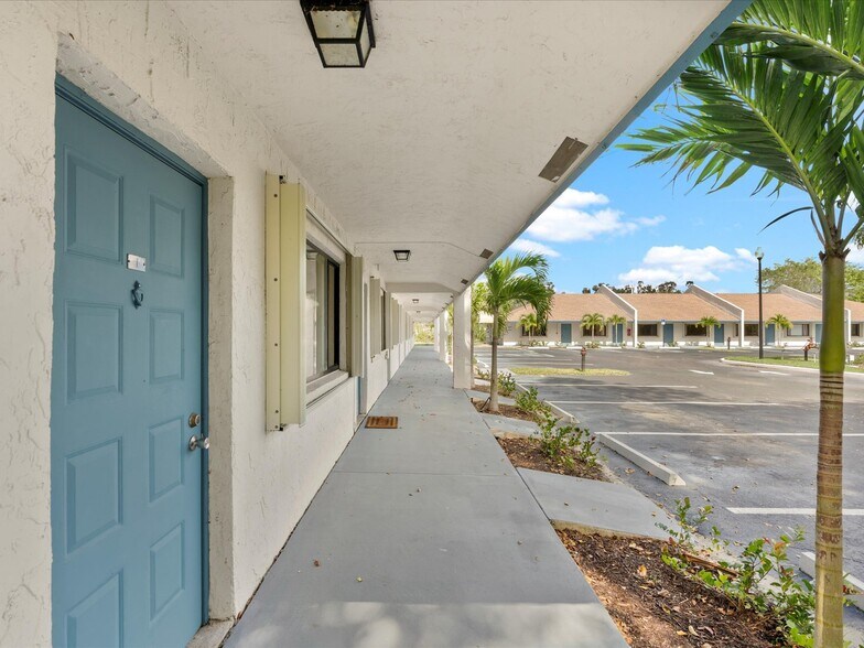 More Photos Of 4177 S Congress Ave, Palm Springs Assisted Living For Sale