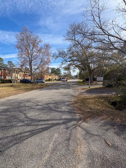 More Photos Of 216 W 7th North St, Summerville Office For Lease