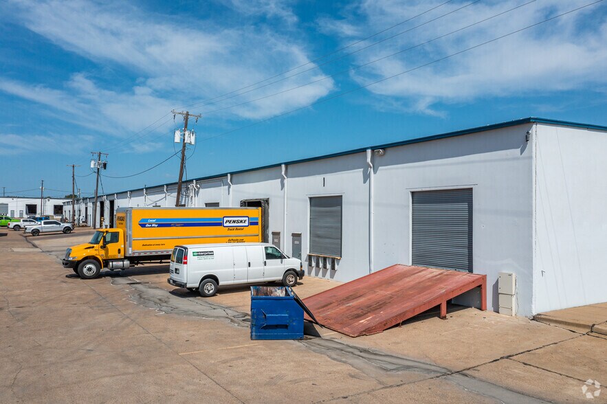 More Photos Of 5029-5047 Martin Luther King Fwy, Fort Worth Unknown For Lease