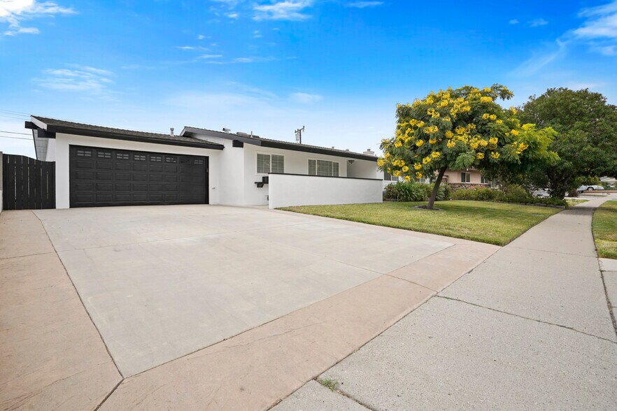 Primary Photo Of 174 N Wendy Dr, Thousand Oaks Specialty For Sale