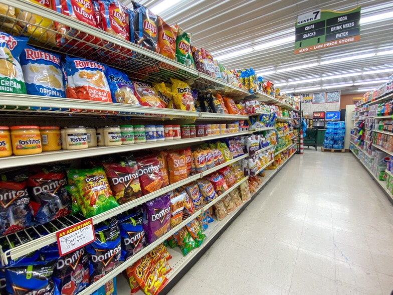 More Photos Of 25817 State Hwy 64, Pittsburg Supermarket For Sale