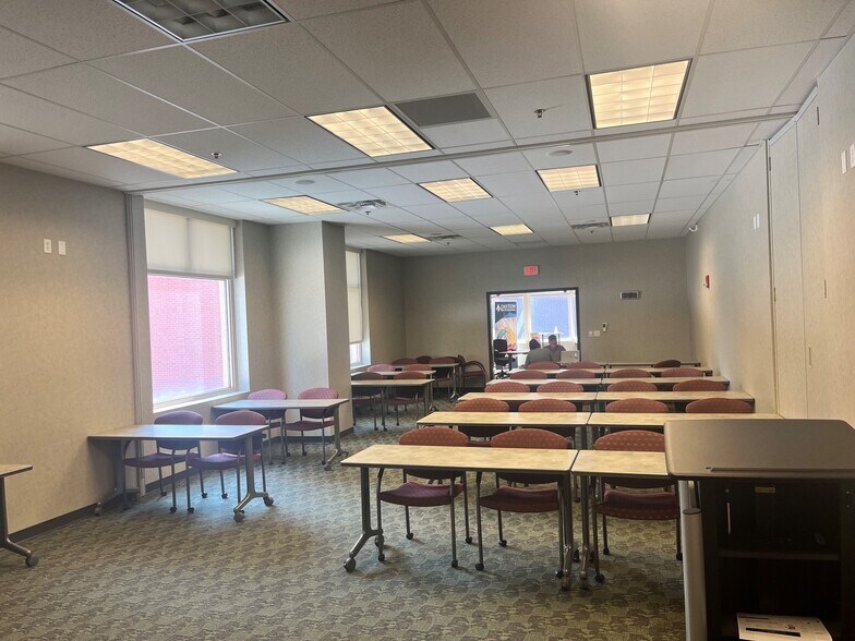 More Photos Of 109 N Main St, Dayton Apartments For Sale