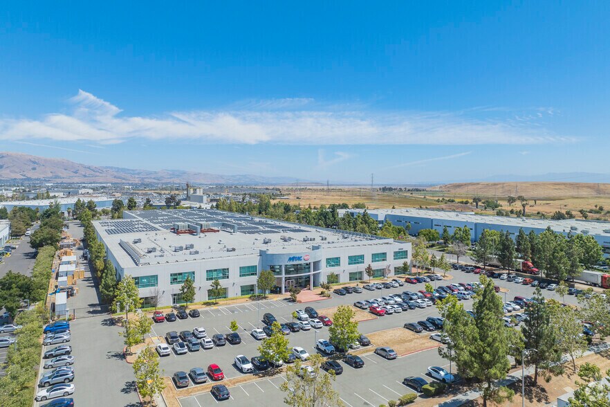 More Photos Of 39611 Eureka Dr, Fremont Unknown For Lease