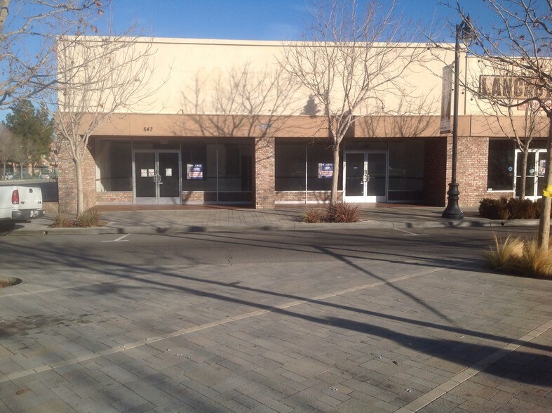 More Photos Of 539-547 W Lancaster Blvd, Lancaster Freestanding For Lease