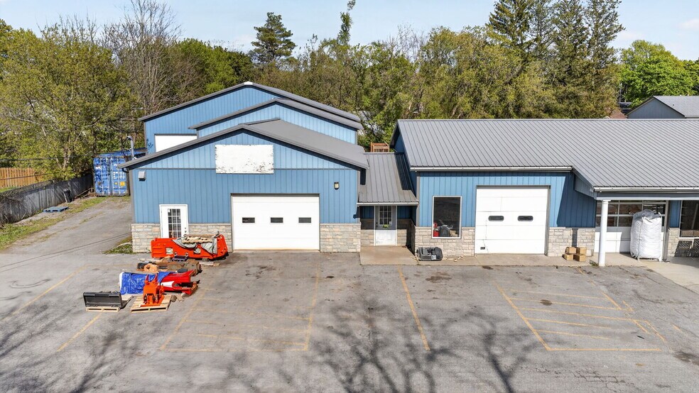 More Photos Of 8 State Route 31, Jordan Storefront Retail Office For Sale