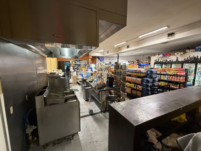 More Photos Of 4000 NW 17th Ave, Miami Storefront For Sale