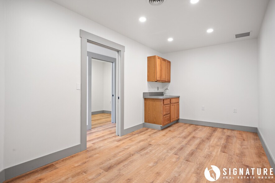 More Photos Of 1103 E Boxelder Rd, Gillette Storefront Retail Office For Sale