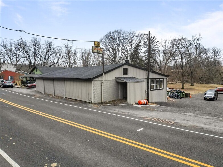 Primary Photo Of 23 Musconetcong River Rd, Hampton General Retail For Sale