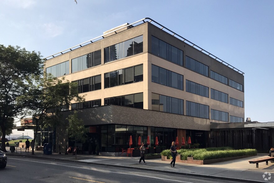 More Photos Of 2001 Western Ave, Seattle Office For Lease