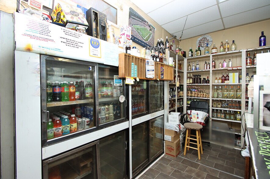 More Photos Of 578 Winchester Ave, New Haven Multifamily For Sale