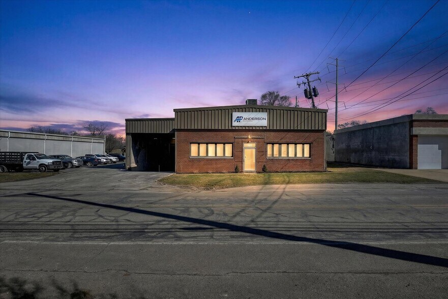 More Photos Of 4891 Van Epps Rd, Brooklyn Heights Warehouse For Sale