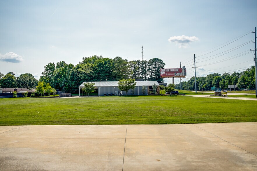 More Photos Of 325 Parker rd, Jonesboro Land For Sale