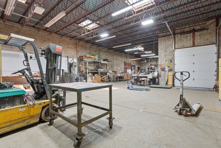 More Photos Of 53 Batavia St, Springfield Industrial For Sale