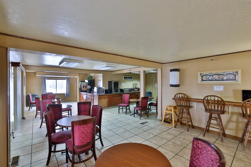 More Photos Of 4333 E Mulberry St, Fort Collins Hotel For Sale