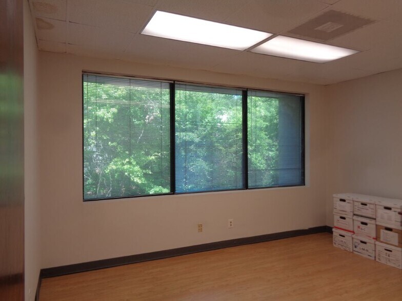 More Photos Of 2255 Cumberland Pky SE, Atlanta Office For Lease